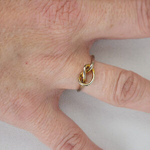 925 Sterling Silver Knot Ring Size 7